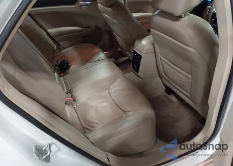 2014 Chrysler 300 z USA, uszkodzony, nr VIN 2C3CCARG2EH328084